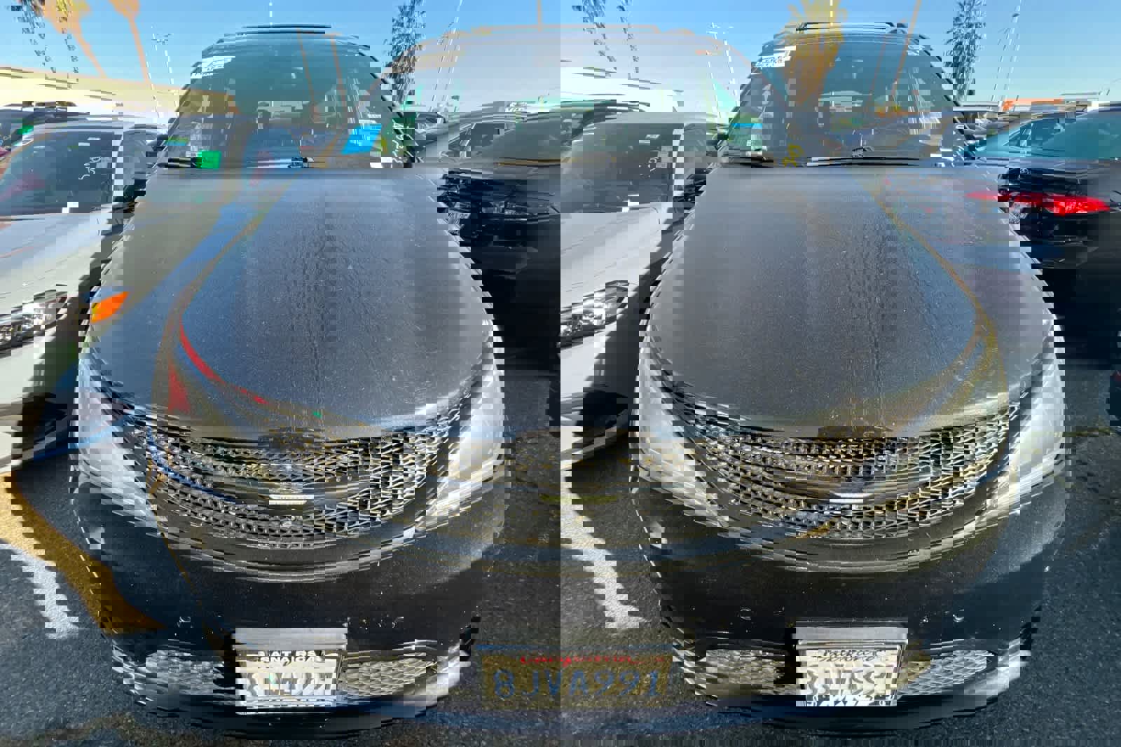 Used 2019 Chrysler Pacifica Limited w/ Advanced Safetytec Group image 2