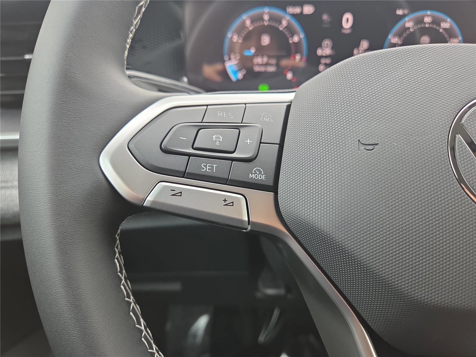 New 2026 Volkswagen Tiguan S image 16