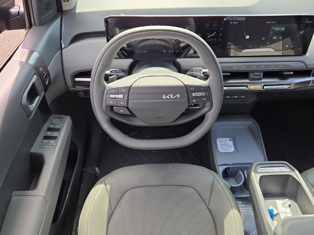 New 2027 Kia EV3 Wind FWD image 7