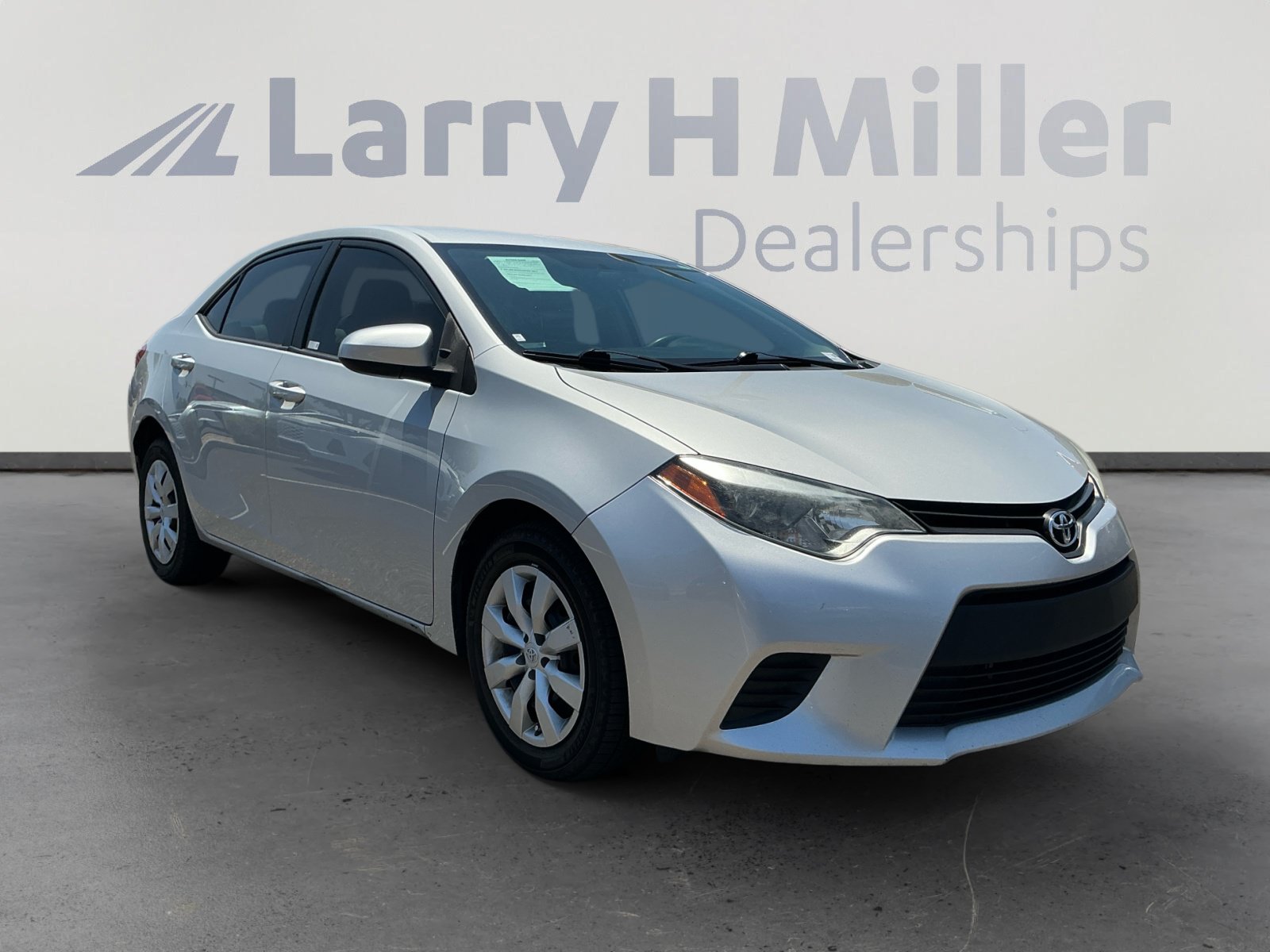 Used 2014 Toyota Corolla LE FWD image 7