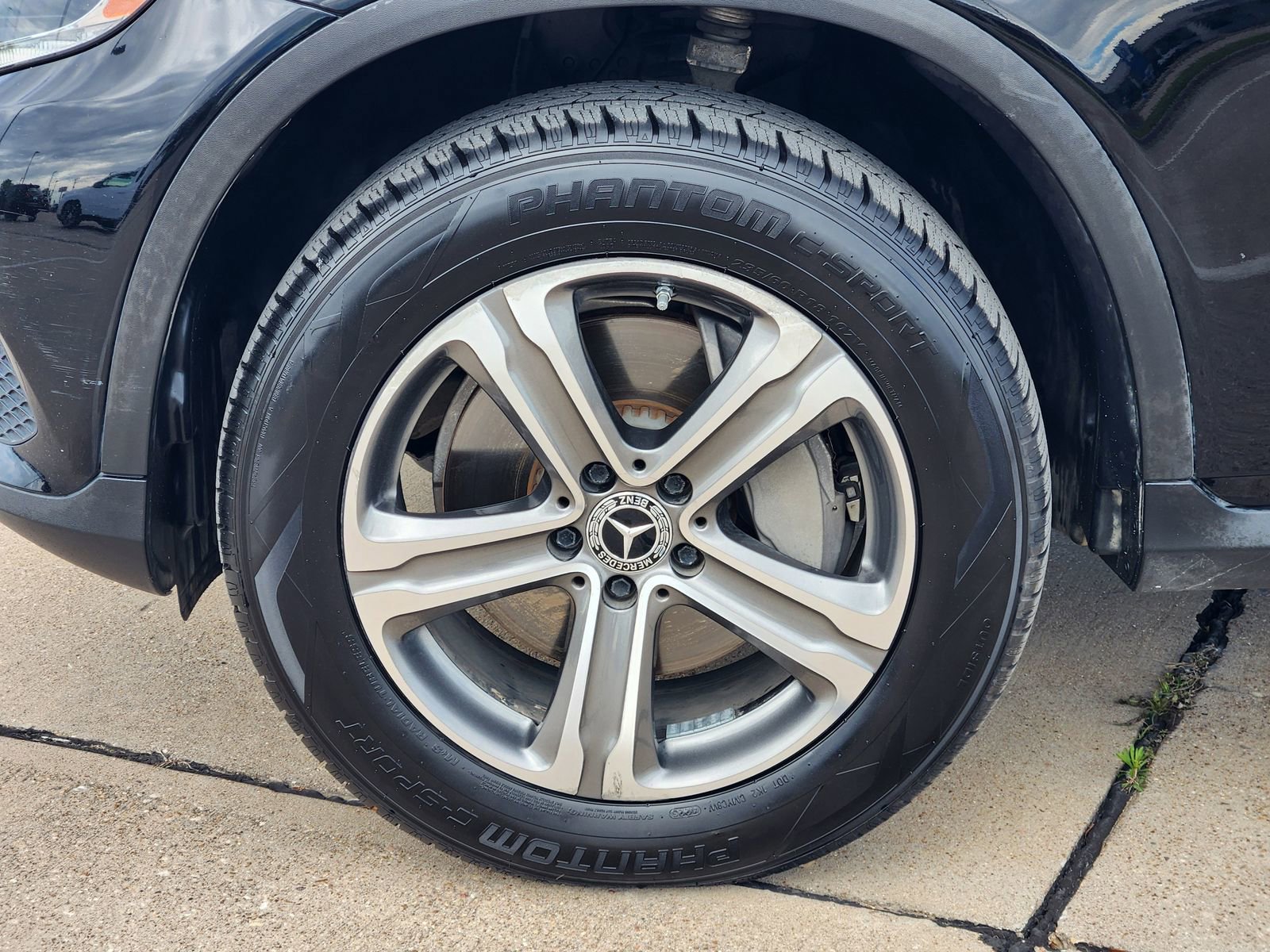 Used 2019 Mercedes-Benz GLC 300 4MATIC image 10