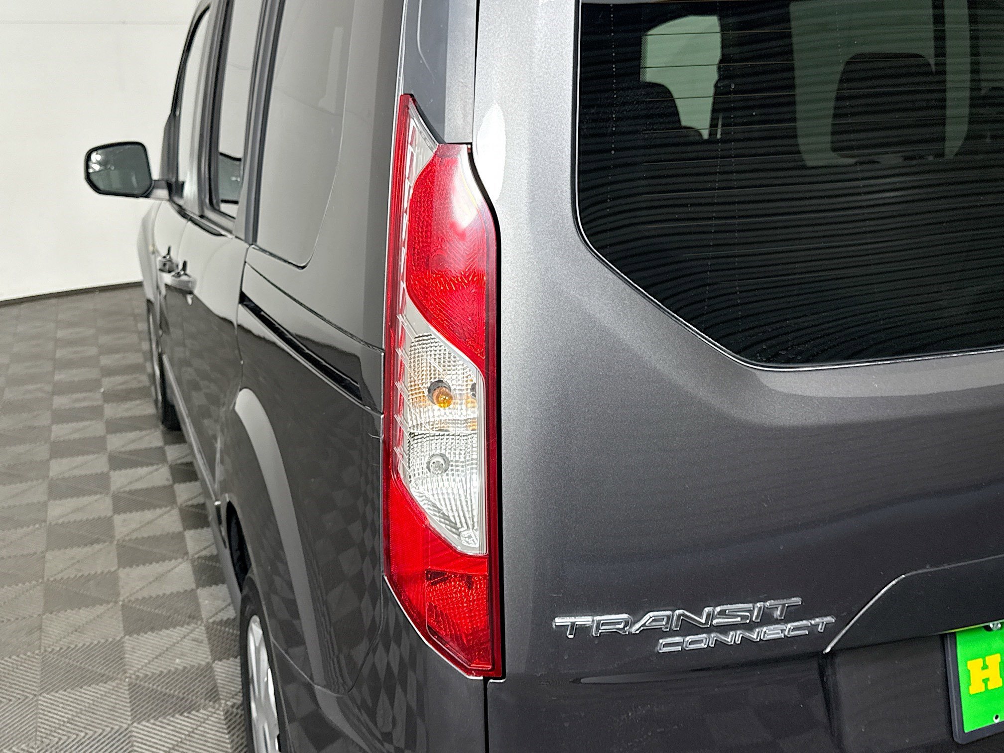 Used 2016 Ford Transit Connect XLT image 35