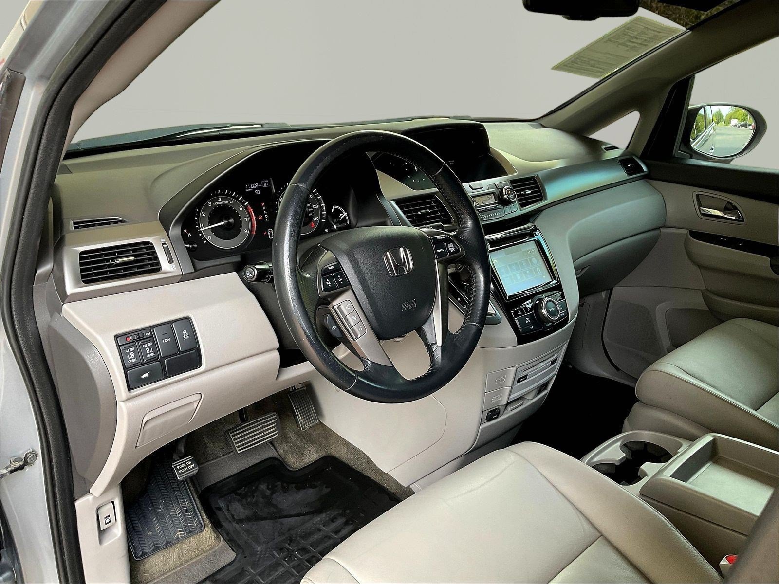 Used 2016 Honda Odyssey EX-L image 16
