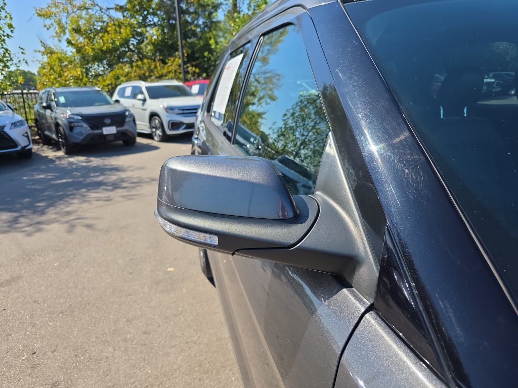 Used 2018 Ford Explorer Limited FWD image 32
