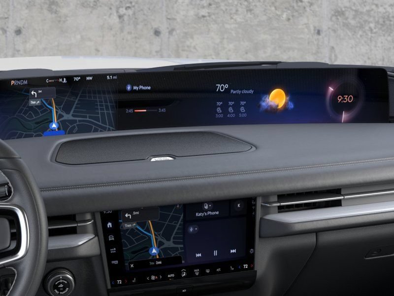 New 2026 Lincoln Navigator Reserve w/ Jet Appearance Package AWD/4WD image 14