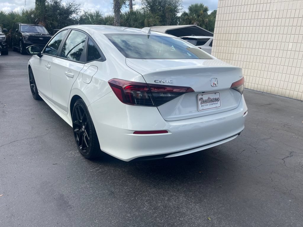 Used 2025 Honda Civic Sport image 3