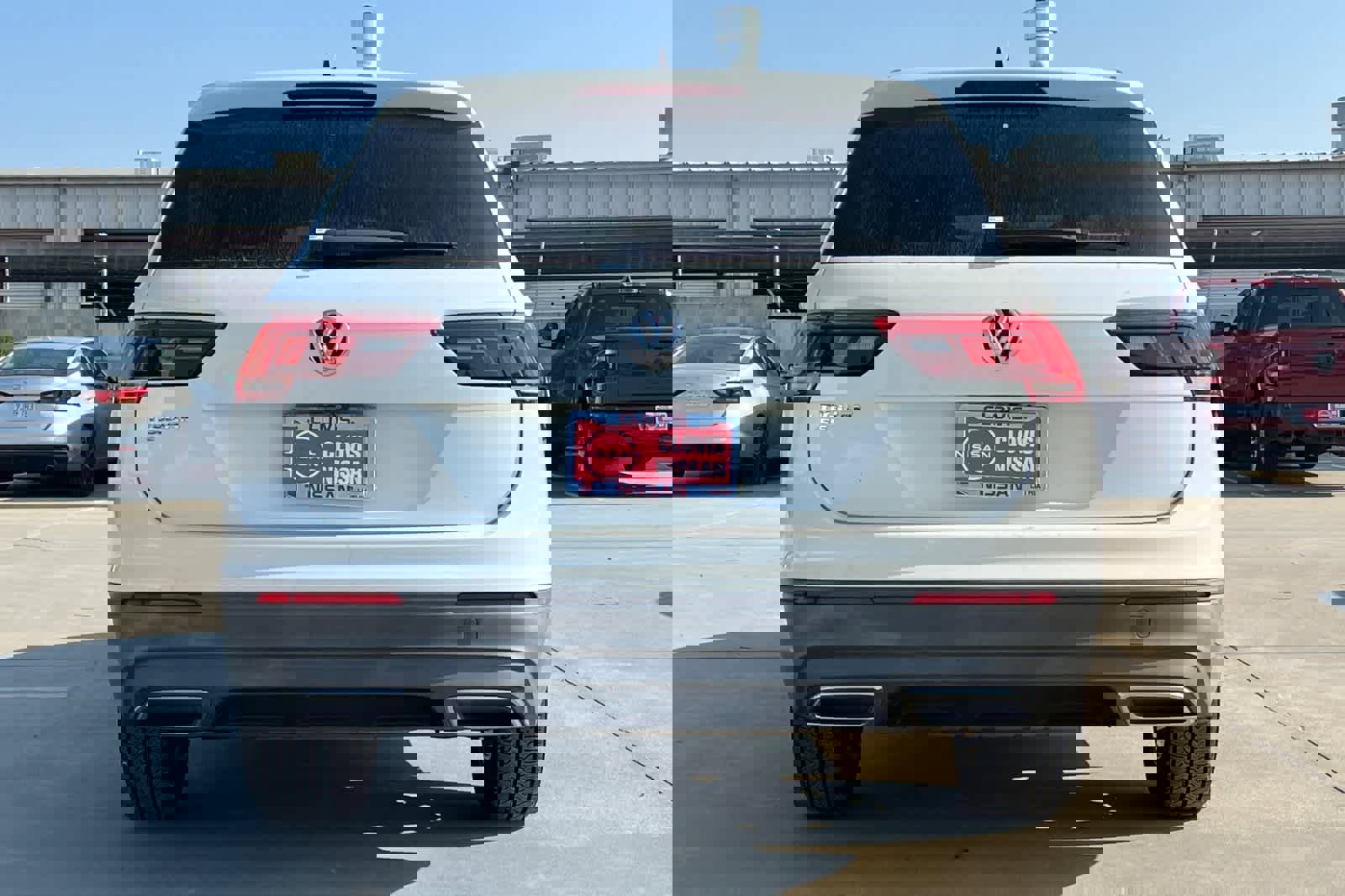 Used 2019 Volkswagen Tiguan SE image 8