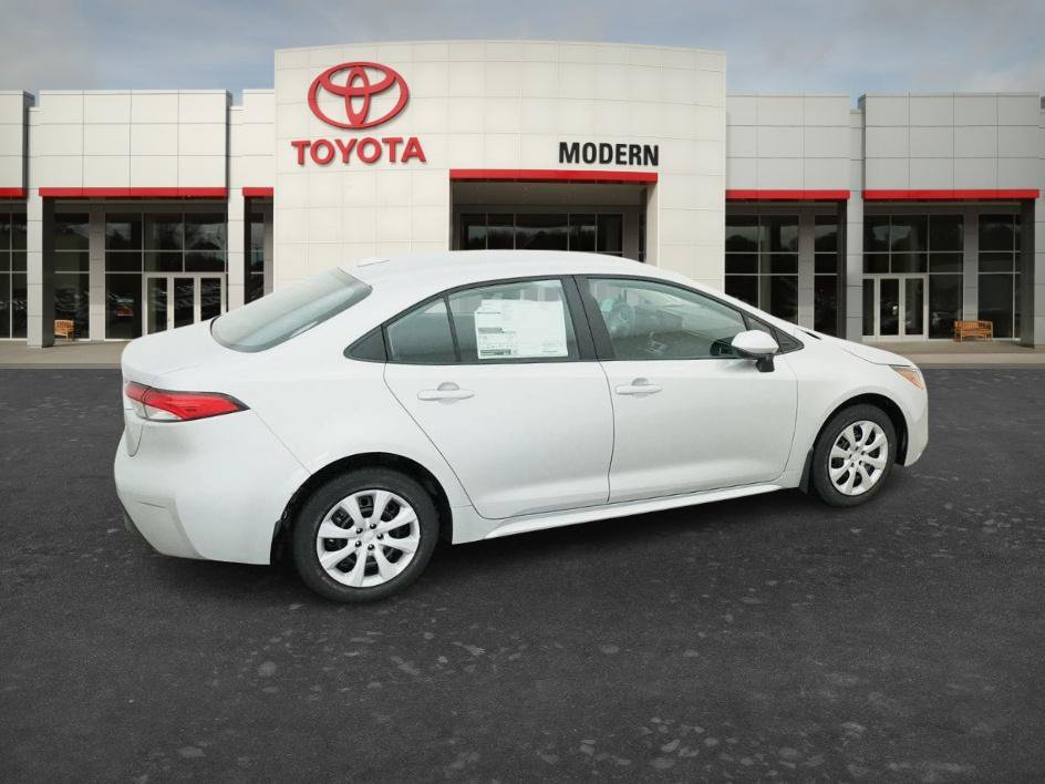 New 2027 Toyota Corolla LE FWD image 16