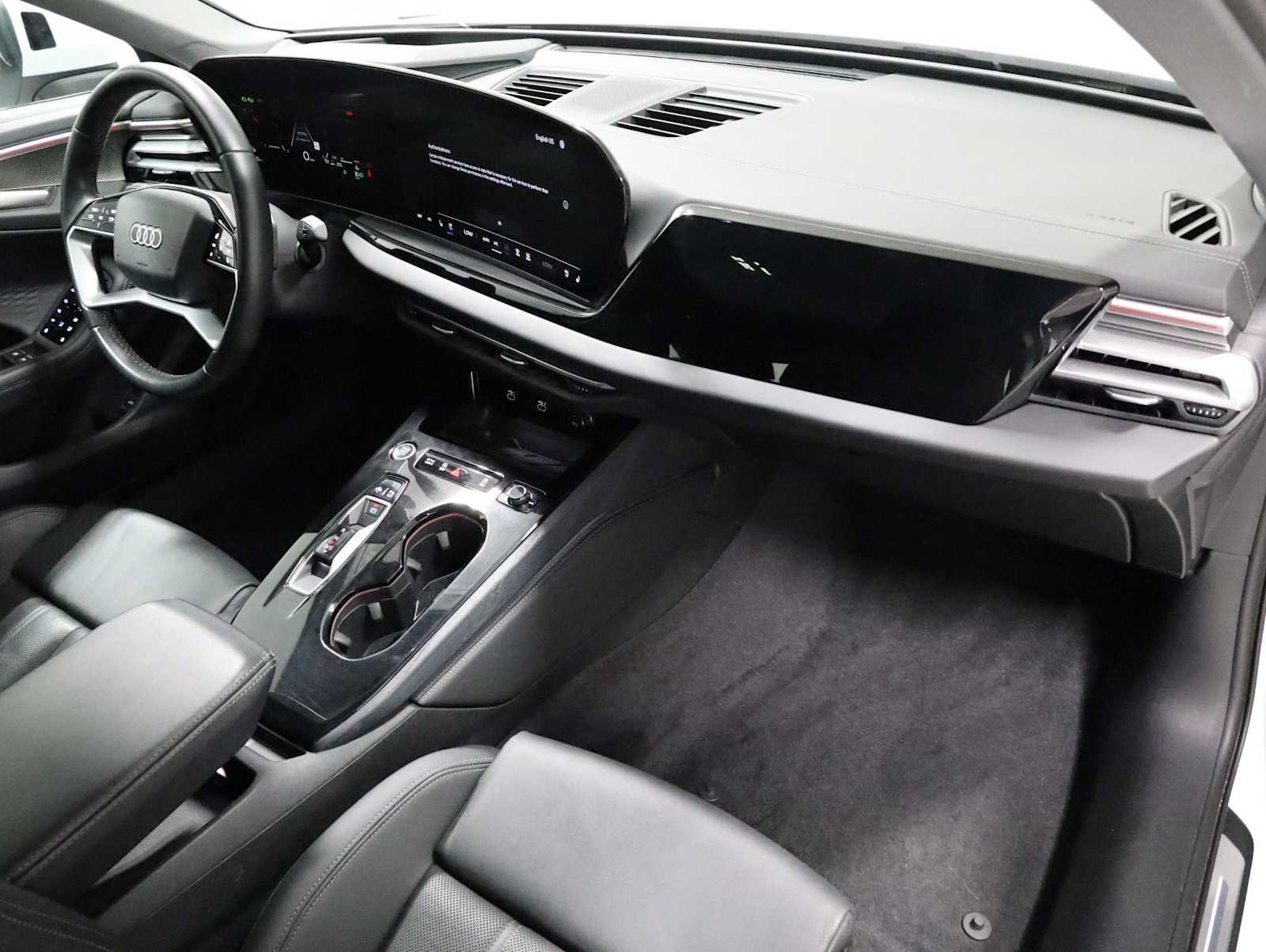 Used 2025 Audi A5 2.0T Premium Plus w/ Premium Plus AWD/4WD image 6