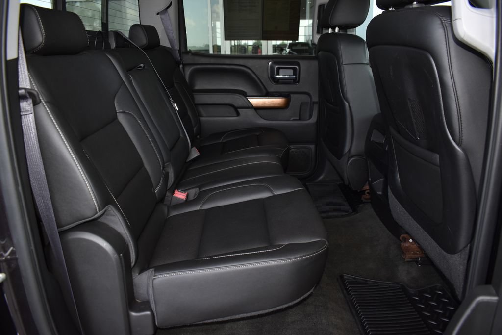 Used 2015 Chevrolet Silverado 1500 LTZ w/ LTZ Plus Package AWD/4WD image 15