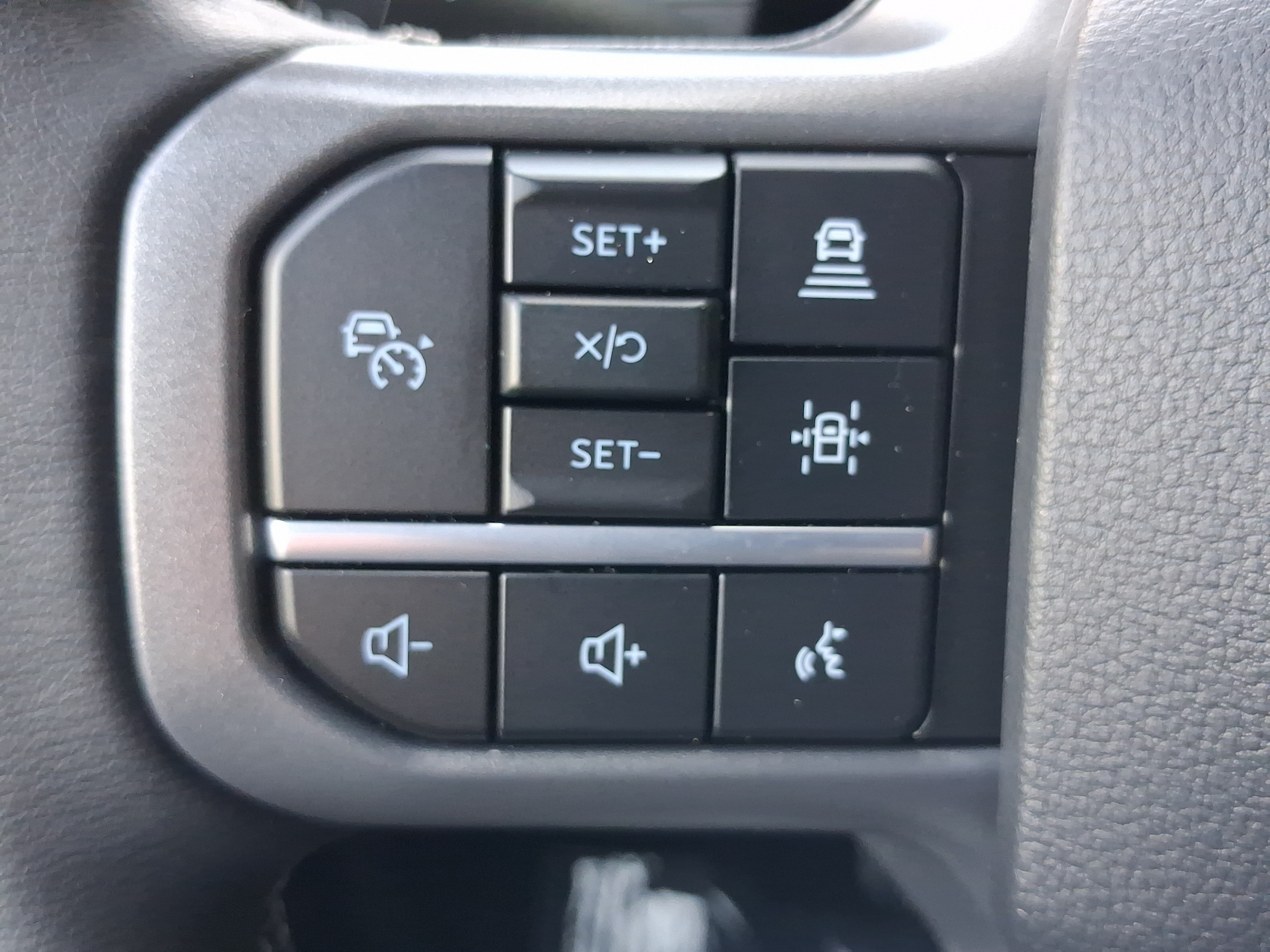 Used 2026 Ford F150 XLT w/ Equipment Group 302A MID AWD/4WD image 26
