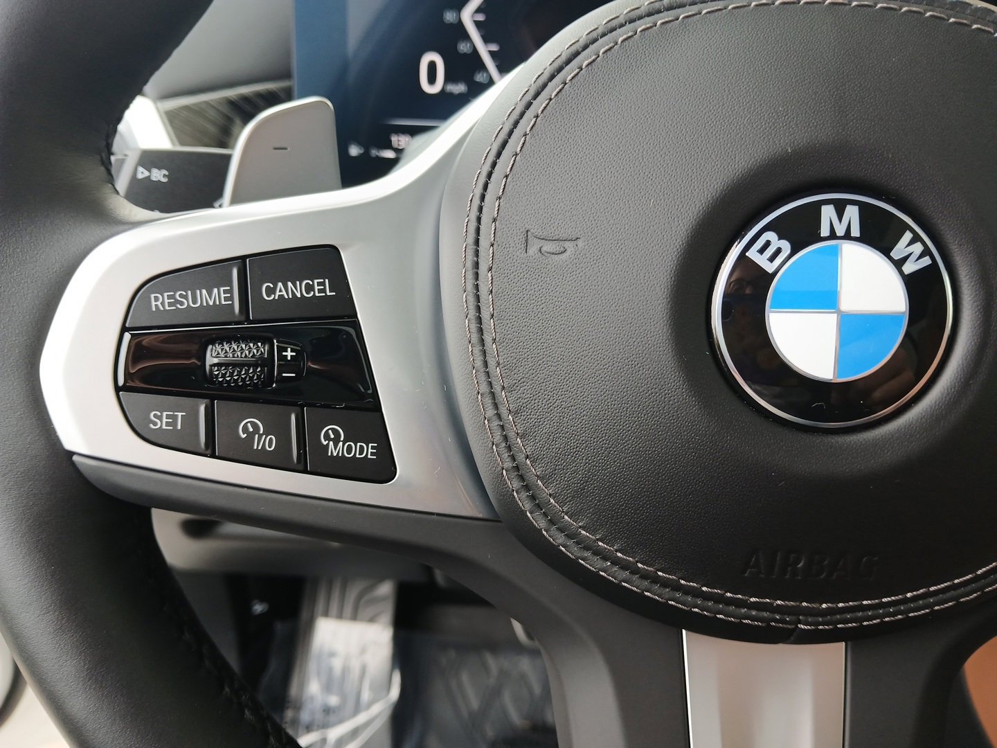 Used 2026 BMW X5 xDrive40i w/ M Sport Package image 14