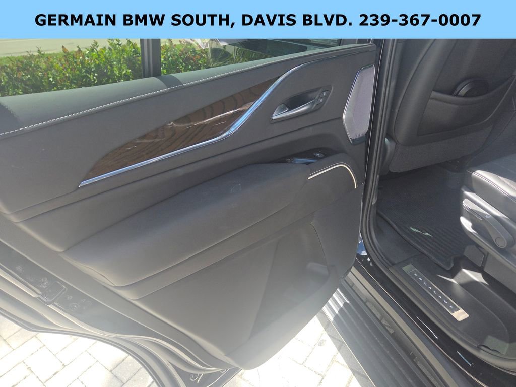 Used 2023 Cadillac Escalade Sport Platinum w/ LPO, ONYX Package image 36