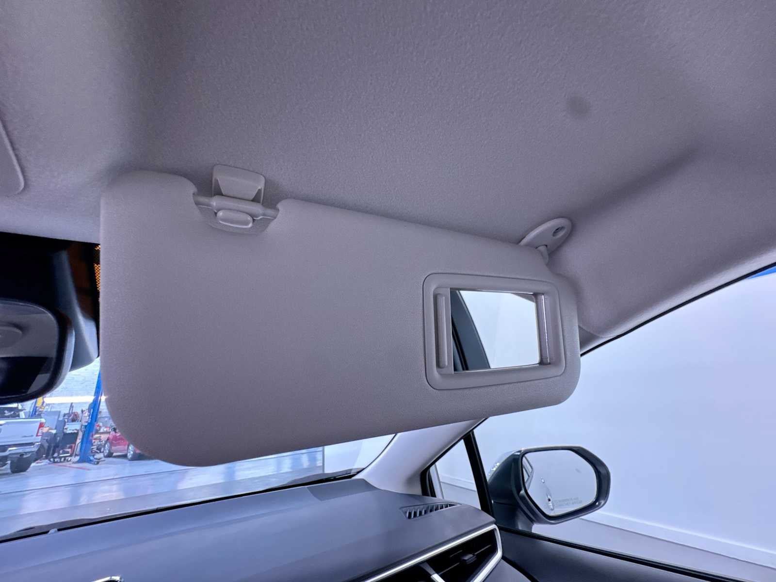 Used 2025 Toyota Corolla LE FWD image 33