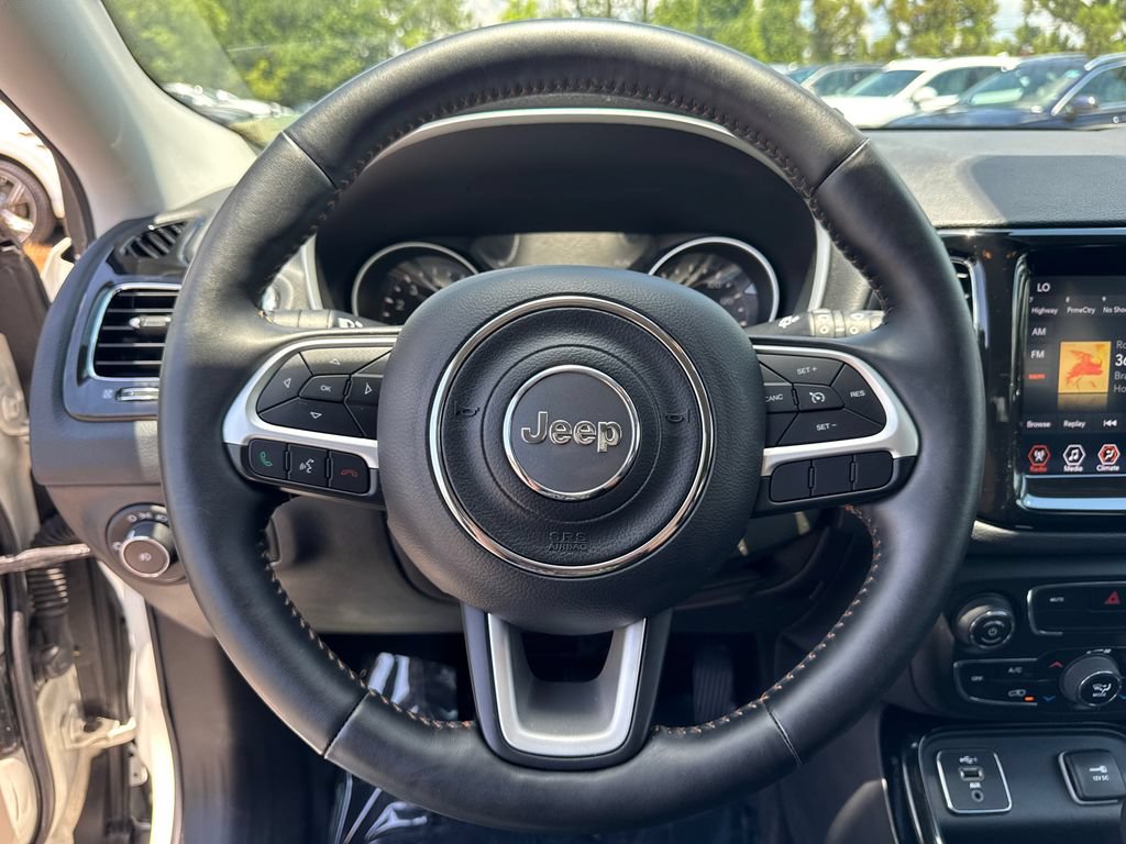Used 2019 Jeep Compass Limited FWD image 23
