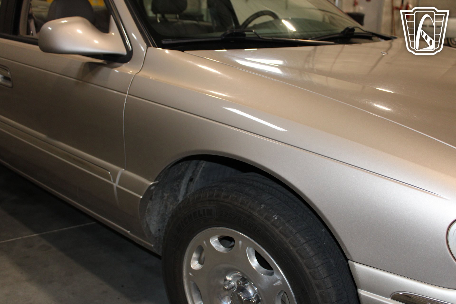 Used 1999 Lincoln Continental FWD image 40