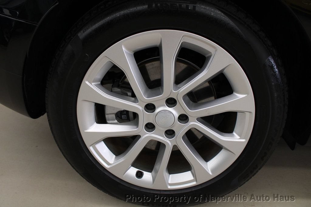 Used 2025 Land Rover Range Rover Sport SE AWD/4WD image 50