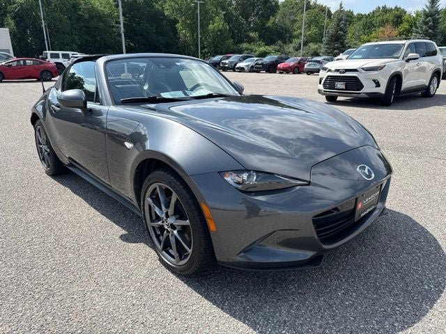 Used 2017 MAZDA MX-5 Miata RF Grand Touring RWD image 3