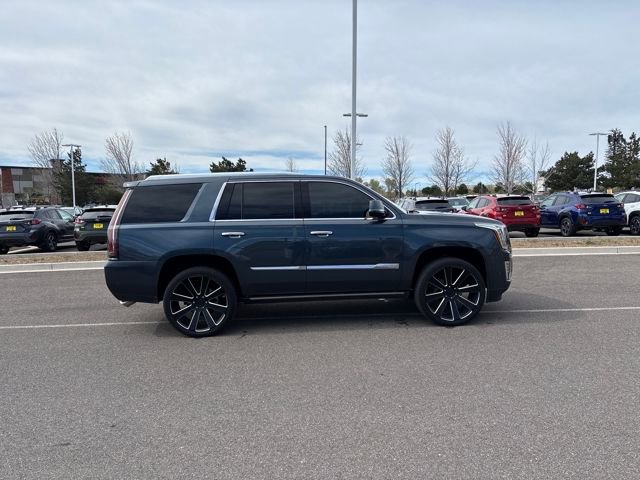 Used 2019 Cadillac Escalade Premium Luxury image 2