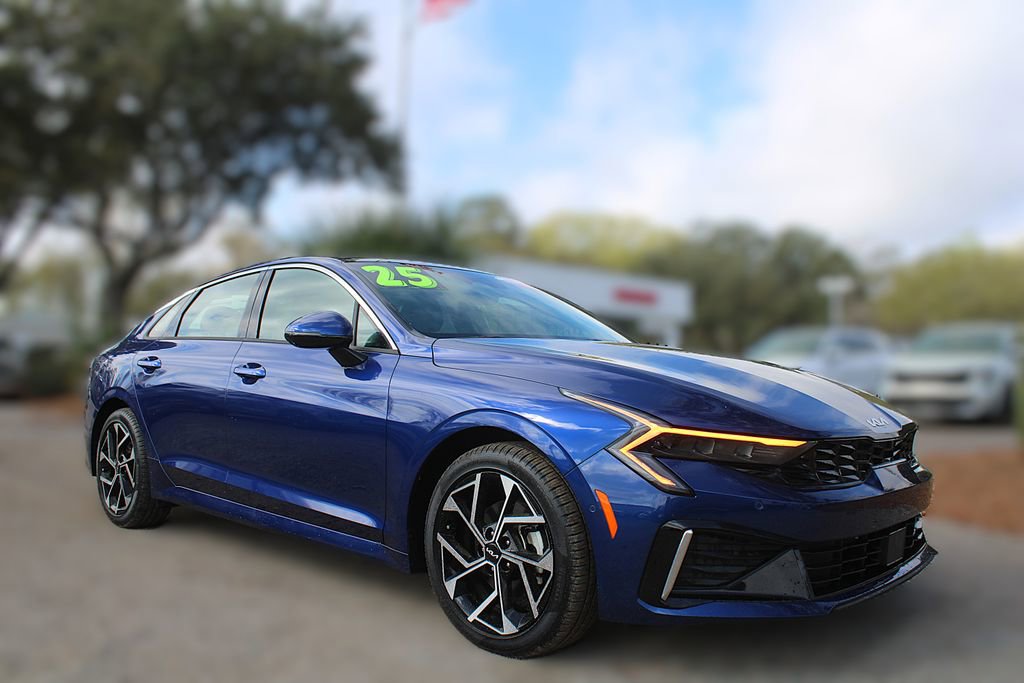 Certified 2025 Kia K5 EX video 2