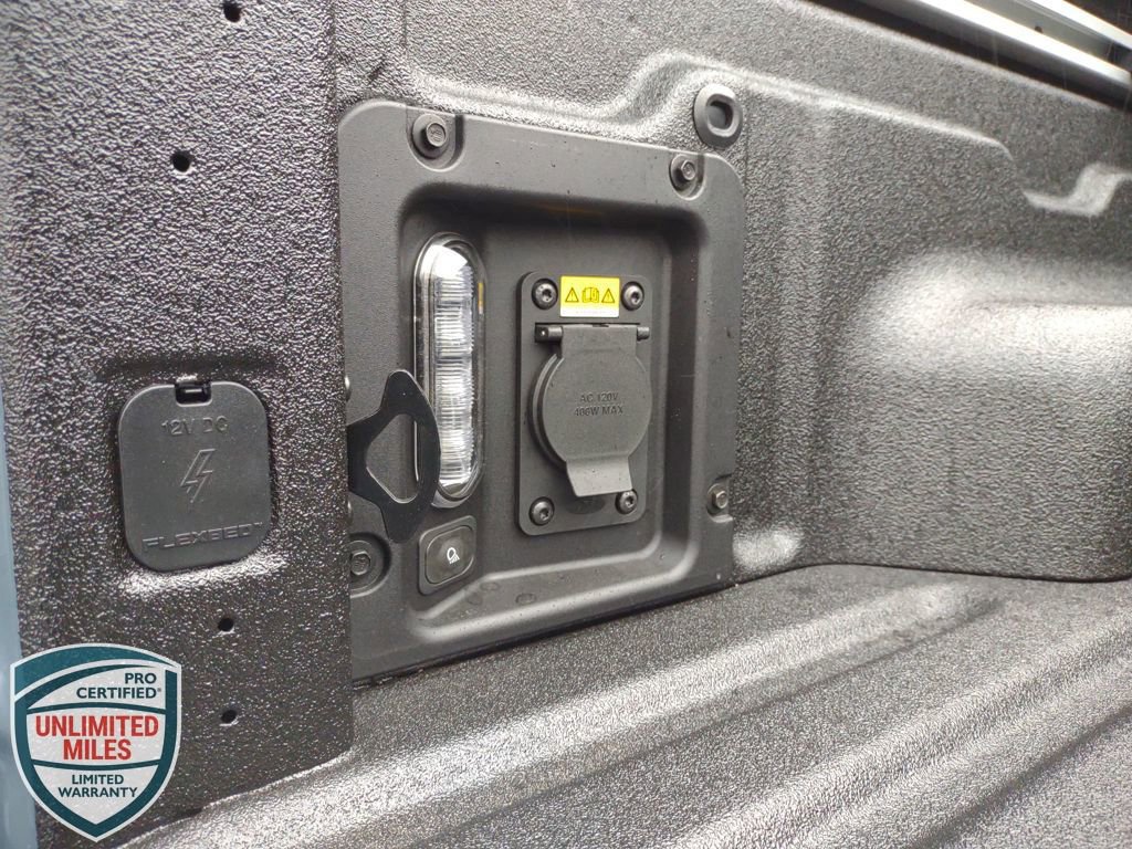 New 2025 Ford Maverick Lariat w/ 4K Tow Package image 45