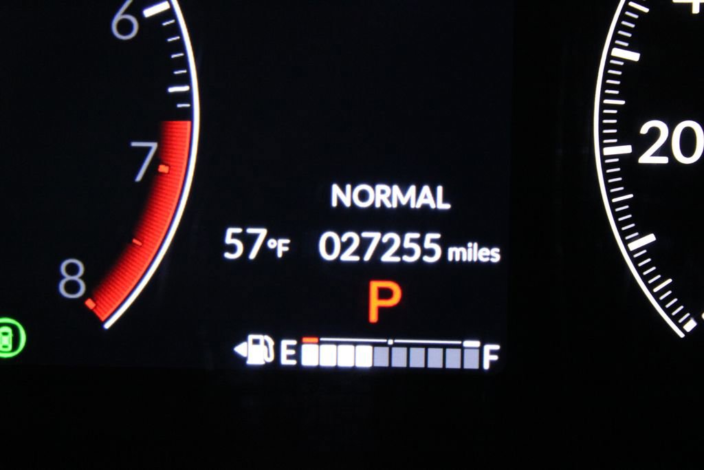 Used 2023 Honda HR-V LX image 32