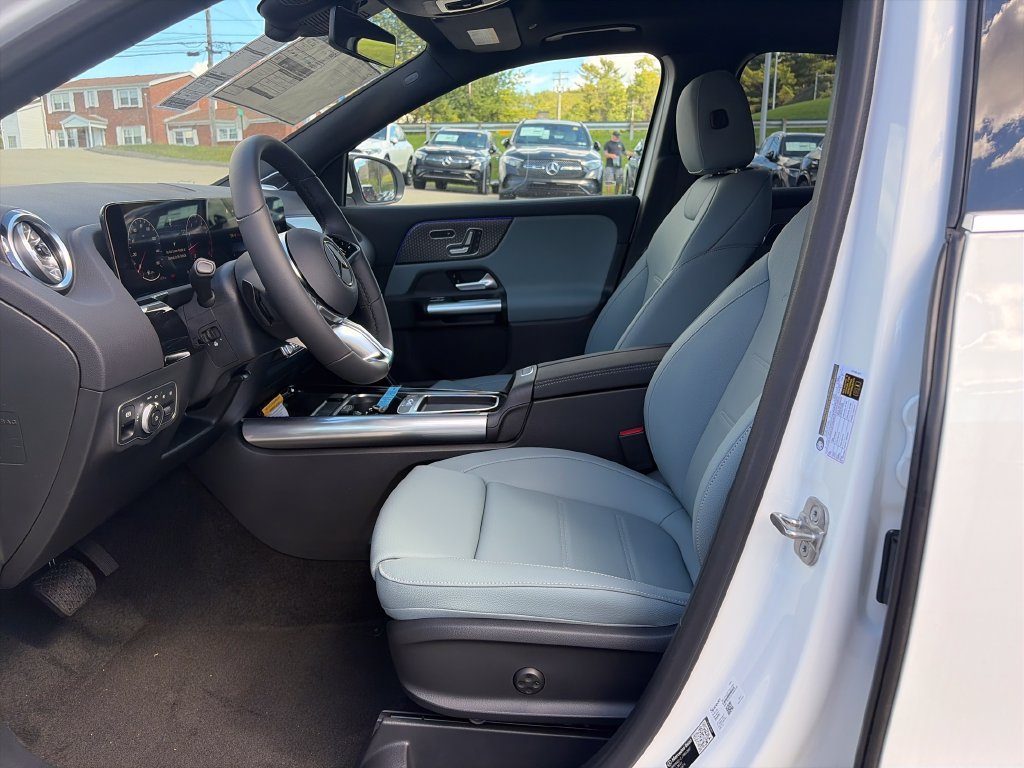 New 2026 Mercedes-Benz GLA 250 4MATIC image 9