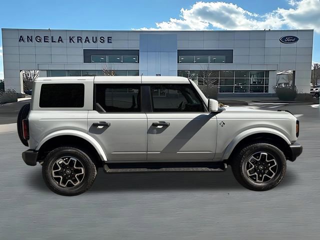 New 2026 Ford Bronco Outer Banks AWD/4WD image 8