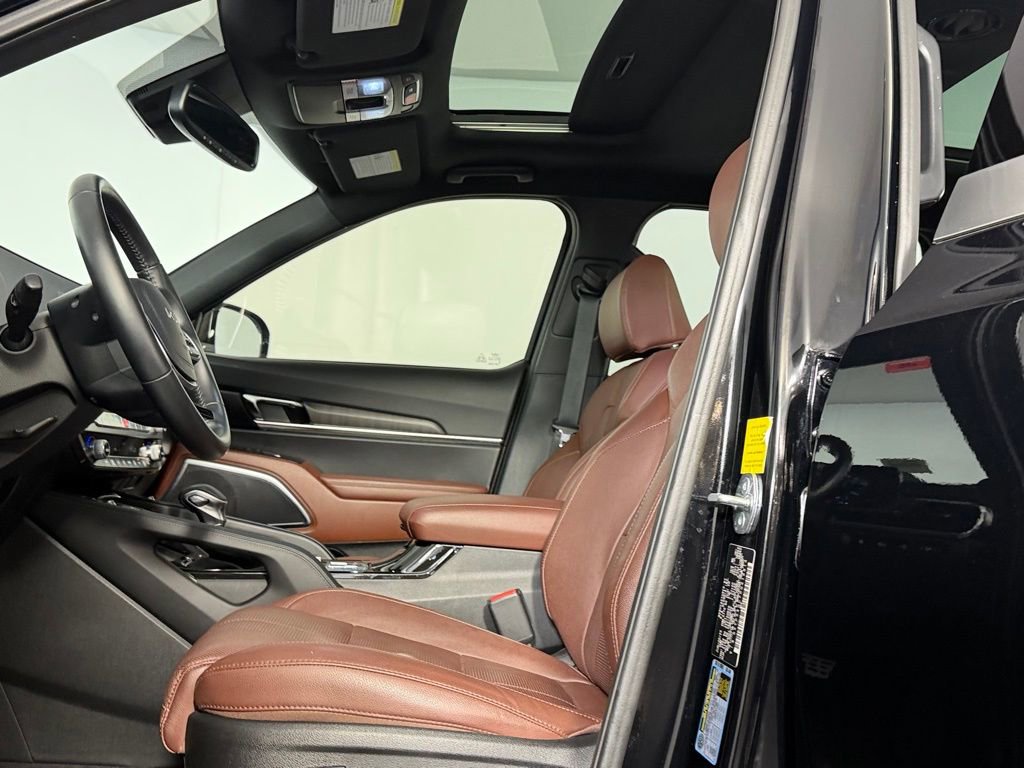 Used 2024 Kia Telluride SX image 24