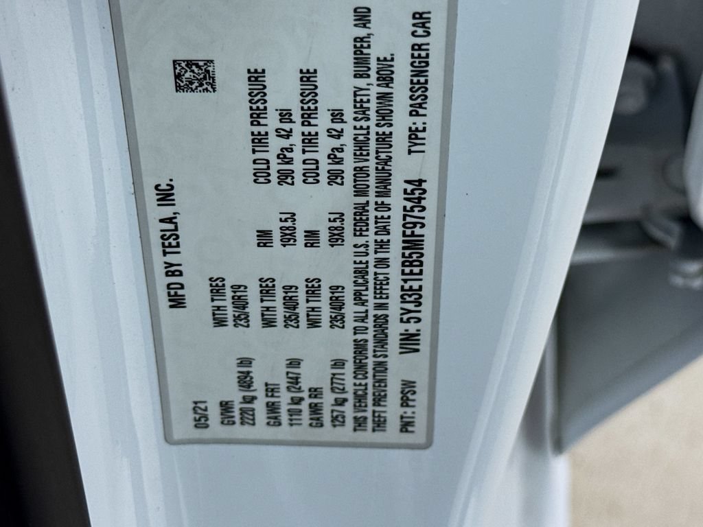 Used 2021 Tesla Model 3 Long Range AWD/4WD image 41
