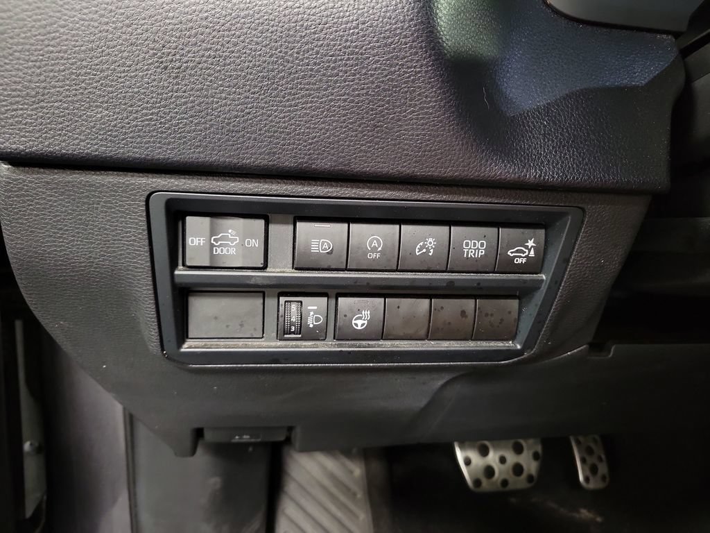 Used 2022 Toyota Tundra SR5 w/ TRD Off-Road Package AWD/4WD image 22