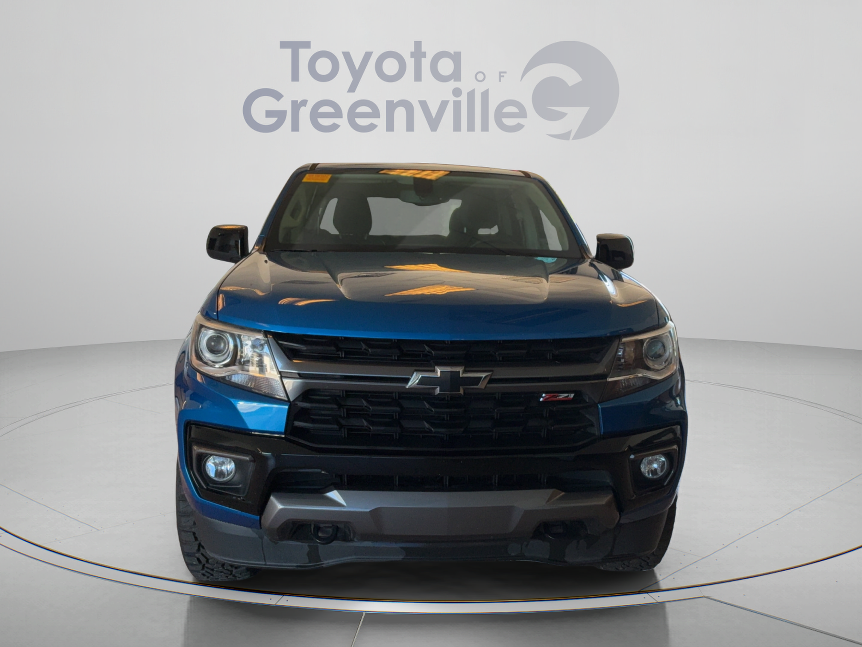 Used 2022 Chevrolet Colorado Z71 AWD/4WD image 9