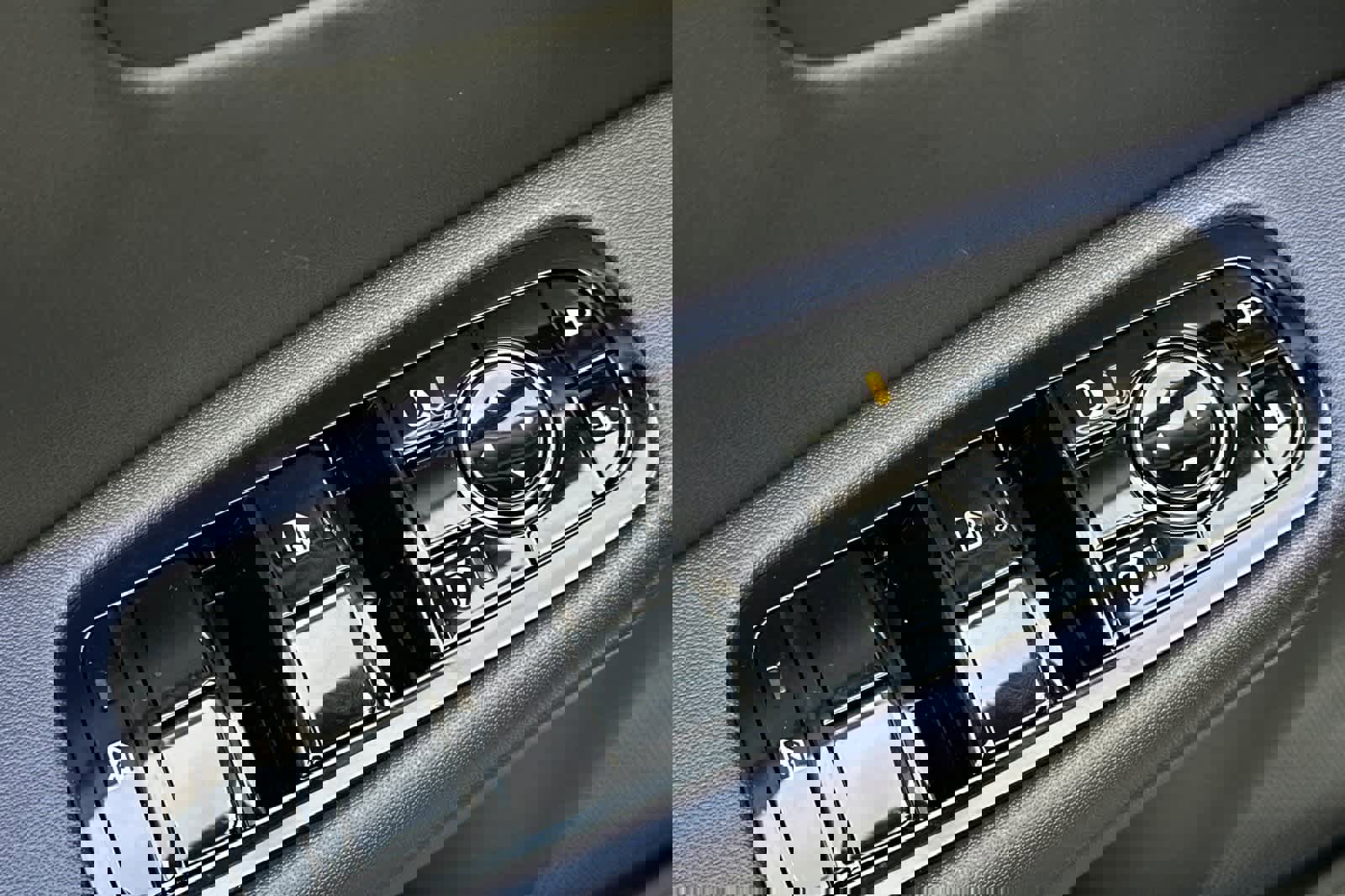 New 2026 Nissan Leaf Platinum+ image 14