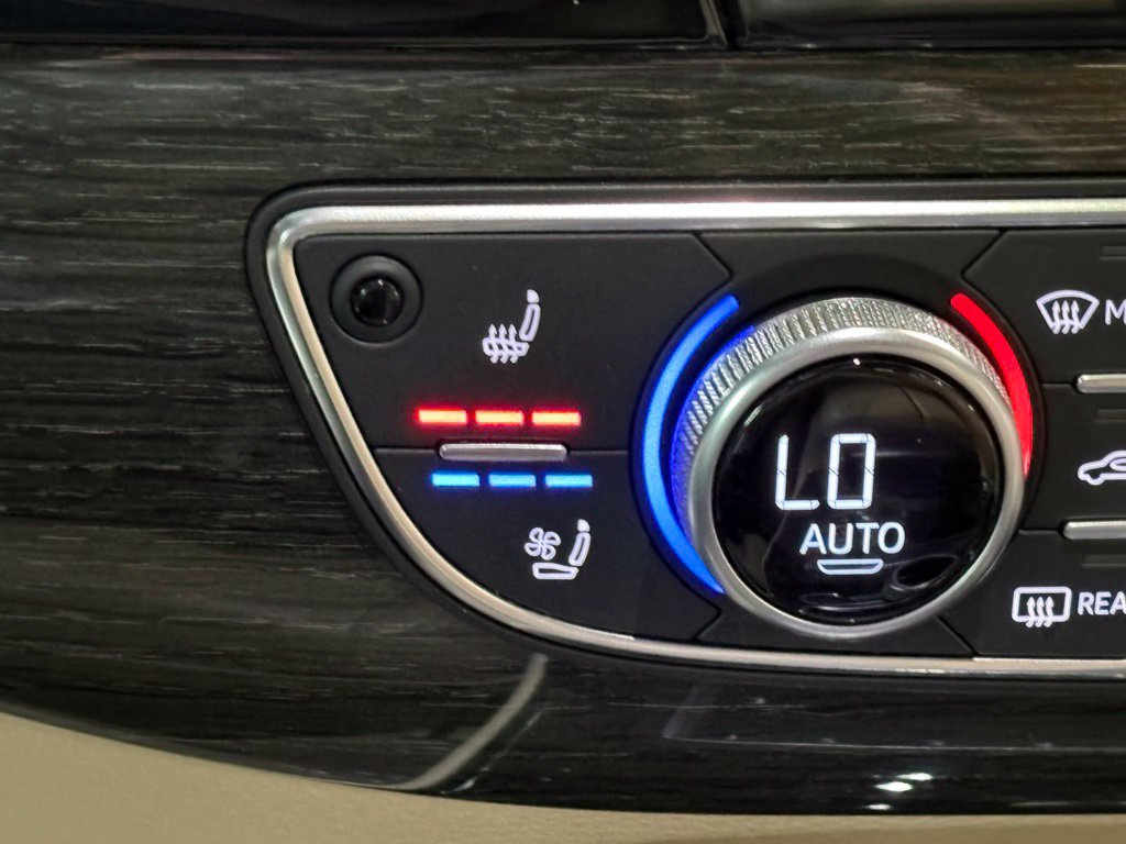 Used 2018 Audi Q7 3.0T Premium Plus AWD/4WD image 27