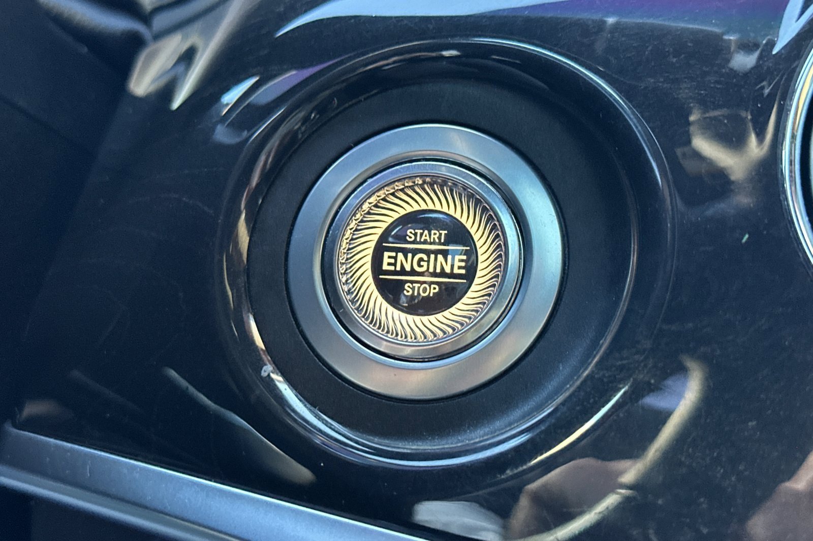 Used 2018 Mercedes-Benz S 450 Sedan image 30