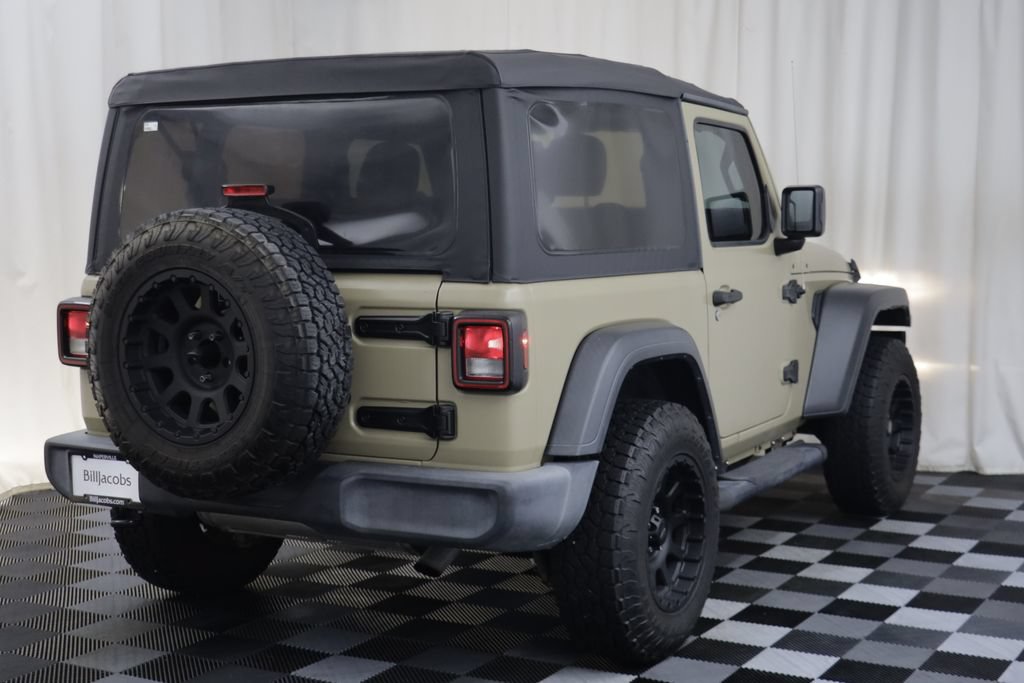 Used 2019 Jeep Wrangler Sport AWD/4WD image 16