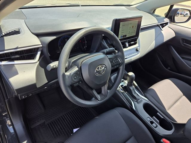 Used 2026 Toyota Corolla LE FWD image 8