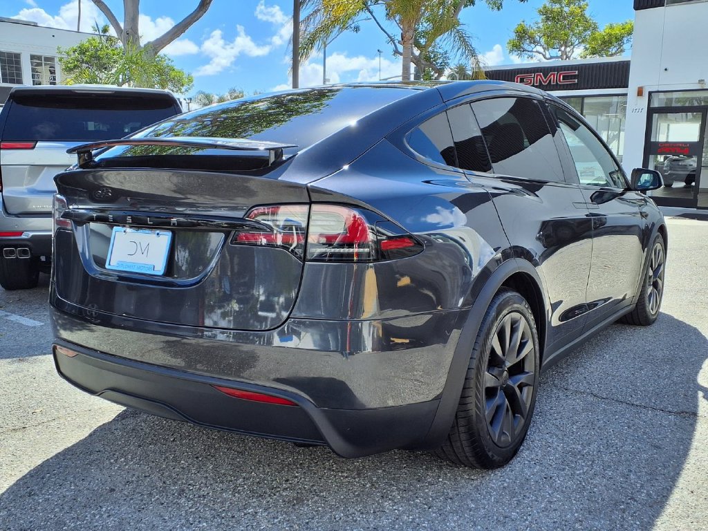 Used 2024 Tesla Model X AWD/4WD image 18