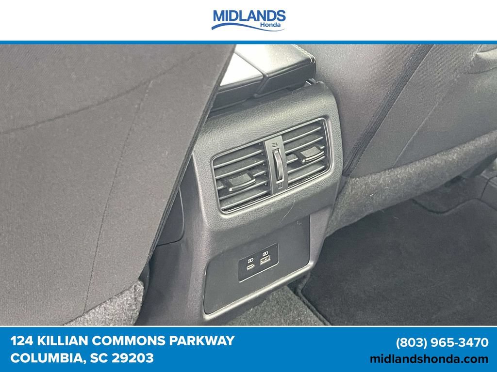 Used 2023 Nissan Rogue SV FWD image 11