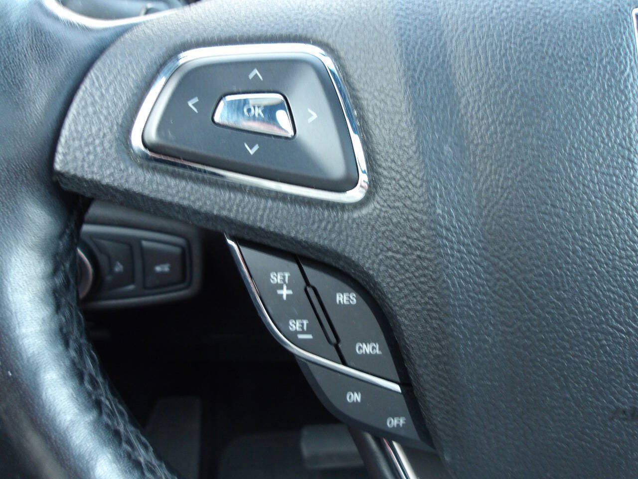 Used 2019 Lincoln MKC Reserve w/ MKC Climate Package FWD image 19