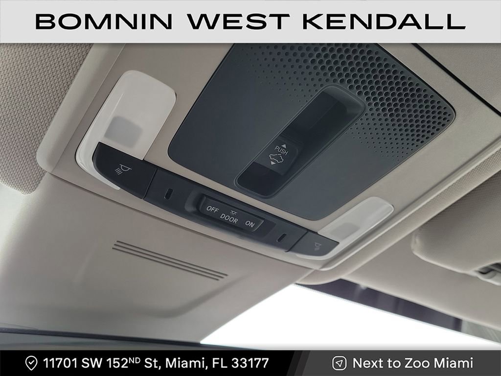 Used 2025 Honda CR-V EX-L image 21