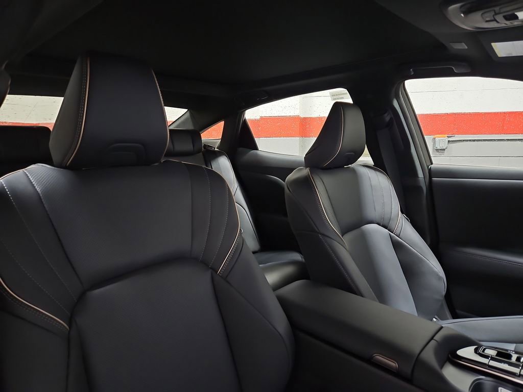 New 2026 Toyota Crown Platinum image 28