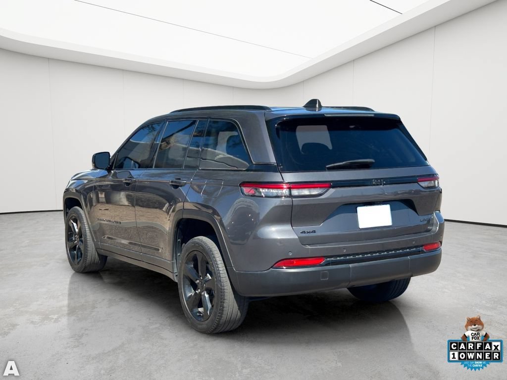Certified 2023 Jeep Grand Cherokee Limited w/ Black Appearance Package AWD/4WD image 4