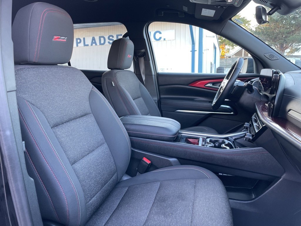 Used 2024 Chevrolet Traverse Z71 w/ Enhanced Driving Package image 21