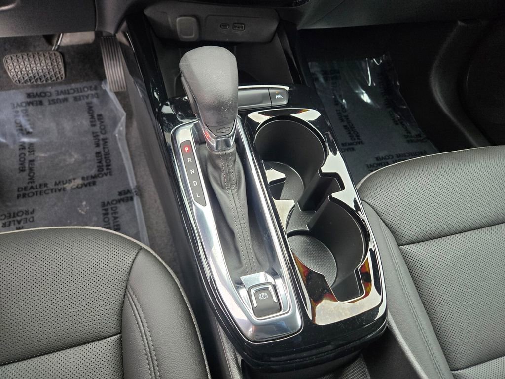 Used 2025 Chevrolet Trax ACTIV w/ Driver Confidence Package image 21