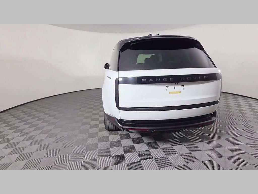 Used 2024 Land Rover Range Rover SE AWD/4WD image 44