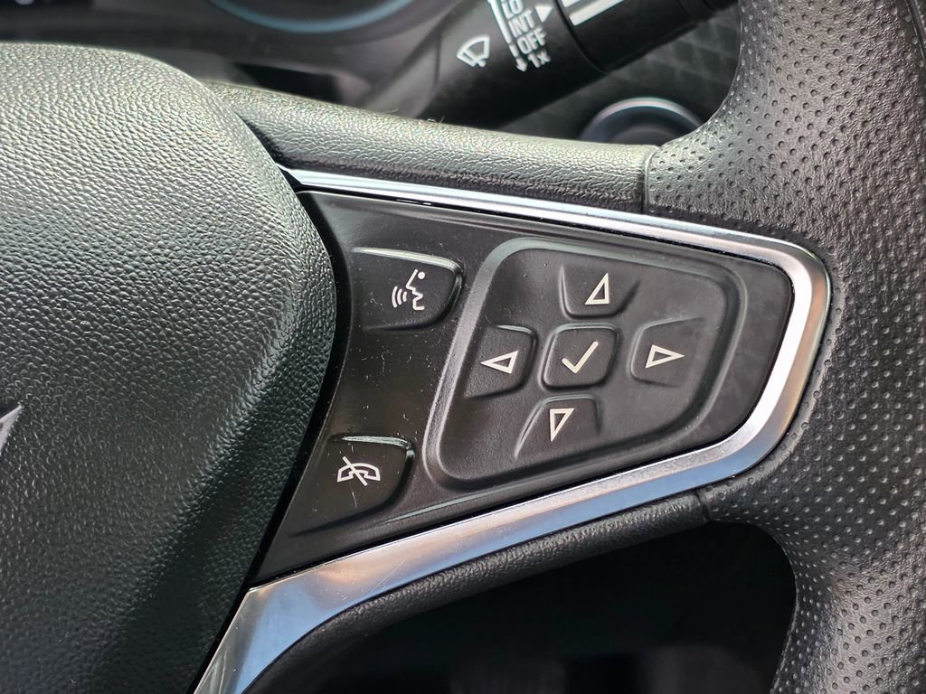 Used 2025 Chevrolet Malibu LT image 18