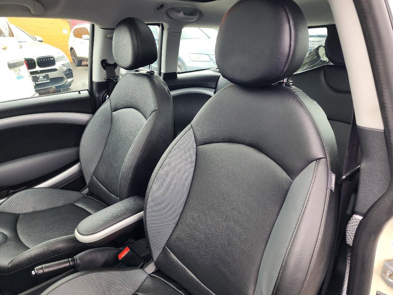 Used 2010 MINI Cooper Clubman S FWD image 15