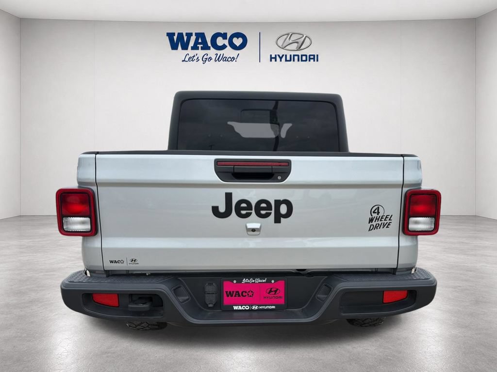 Used 2023 Jeep Gladiator Sport AWD/4WD image 10