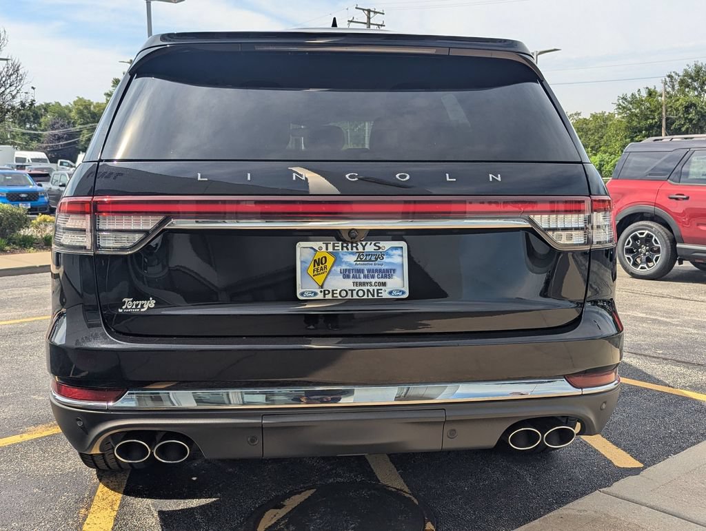 Used 2020 Lincoln Aviator Reserve w/ Equipment Group 202A AWD/4WD image 4